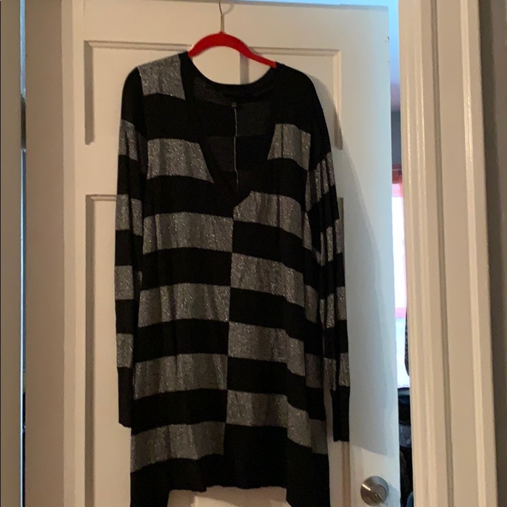 Lane Bryant silver and black lightweight sweater